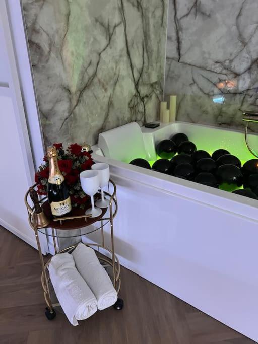 Les Chambres D Excellence Spa Sète Exterior foto